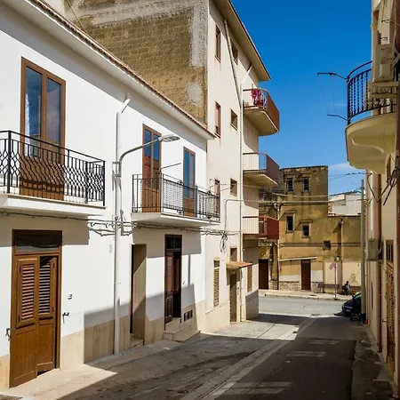 Appartement Cineholiday House 1 *